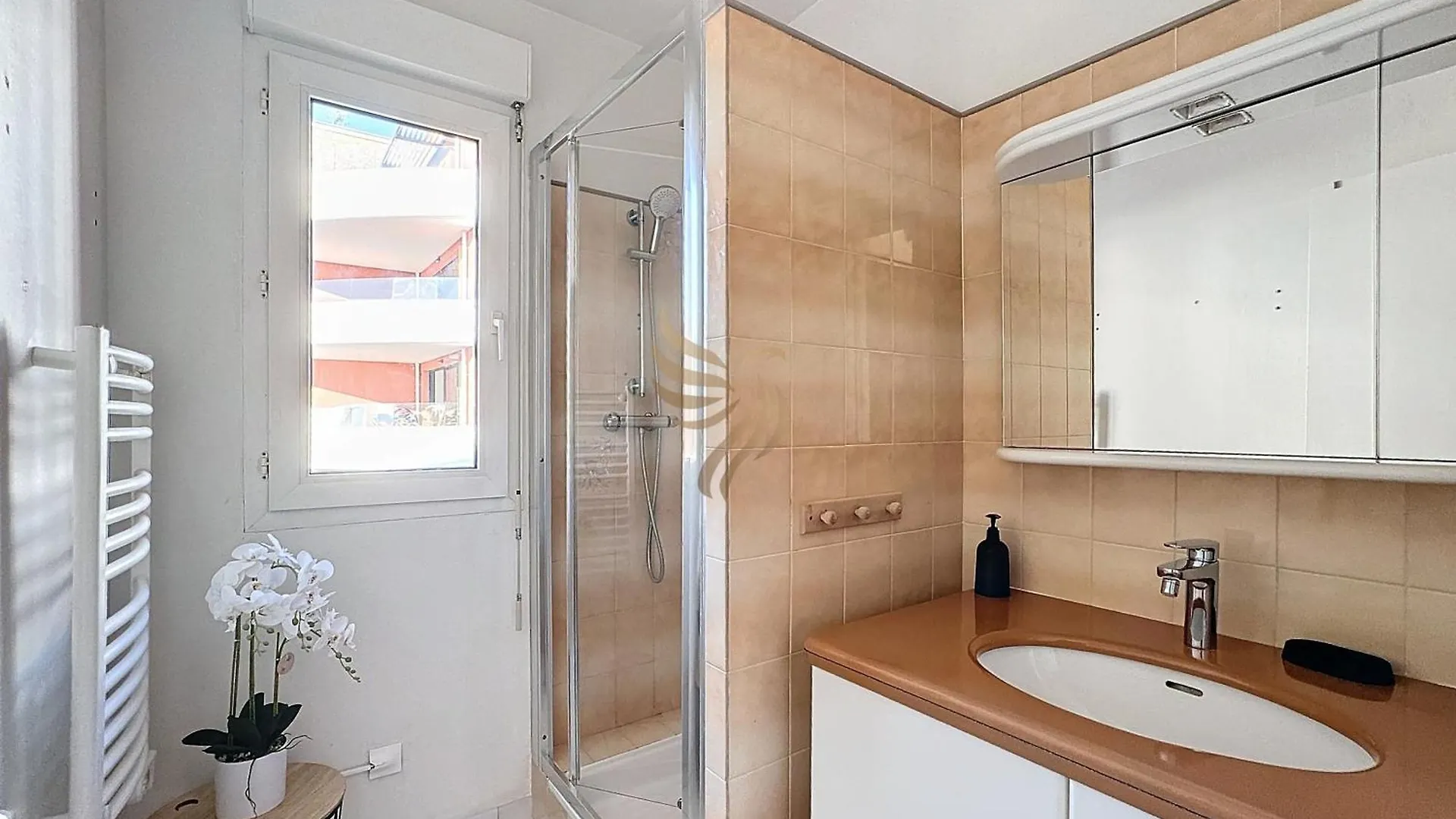 T2 Appart Echap'Belle Mousquetaire - Terrasse Clim Wifi - 100M De La Plage - Capitalchic Services Fréjus 0*,  Frankrike