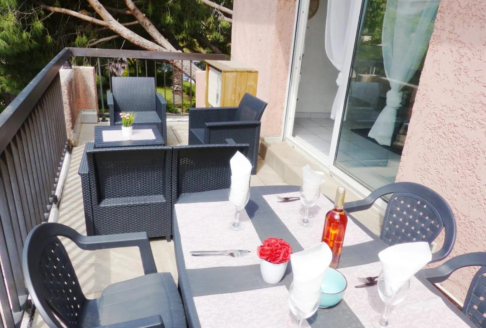 Apartment T2 Appart Echap'Belle Mousquetaire - Terrasse Clim Wifi - 100M De La Plage - Capitalchic Services Frejus